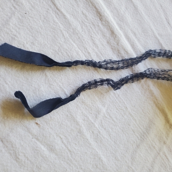 Famous Barr Co. Vintage Veiled Tie Hat - Picture 9 of 12